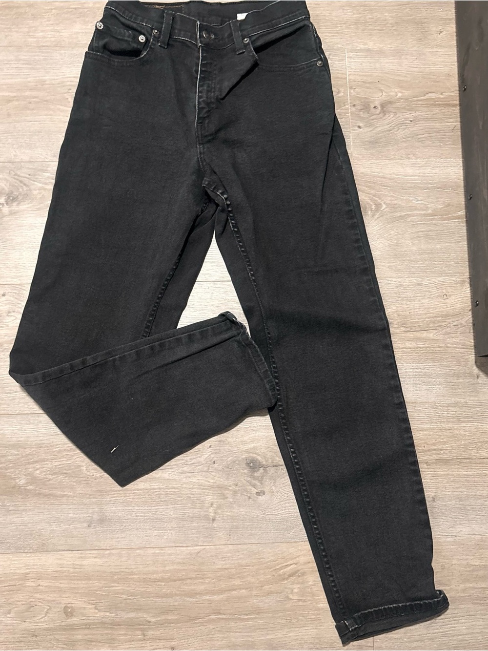 Levi's Women's  550's size 4 Black Straight-Leg Jeans